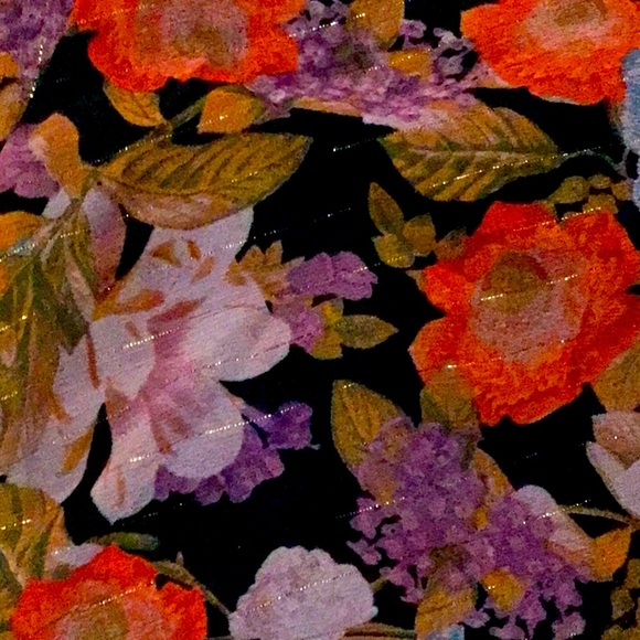 MINI CRINKLE LUREX TIERED SKIRT by Torrid! Size 3x - Picture 8 of 8